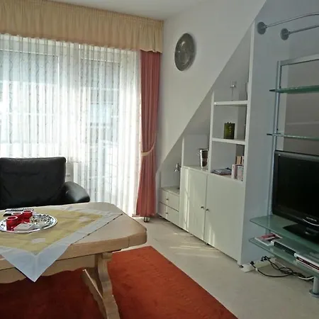 Knut Apartment